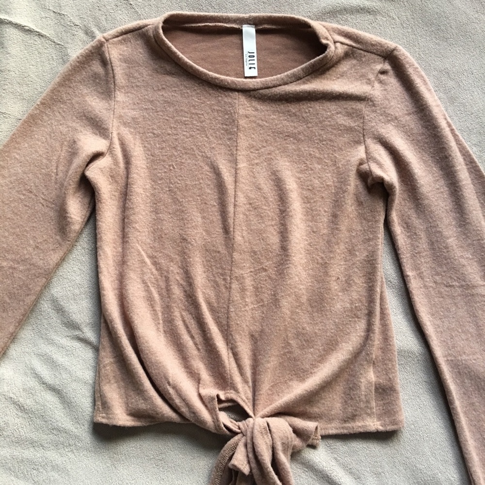 Jolie tan long sleeve sweater